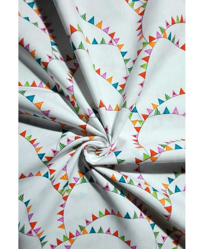 Tessuto Cotone Percalle Stampato  Bandierine Festoni Multicolor fondo  Bianco H150